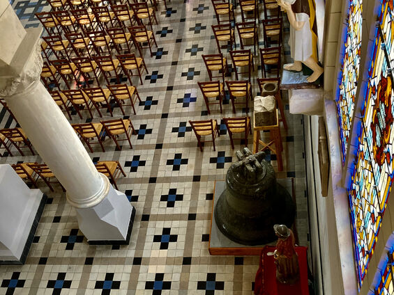Intérieur de l'église Saint-Martin de Vis-en-Artois, vue depuis l'étage