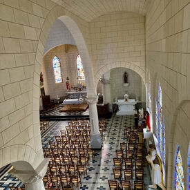 Intérieur de l'église Saint-Martin de Vis-en-Artois, vue depuis l'étage