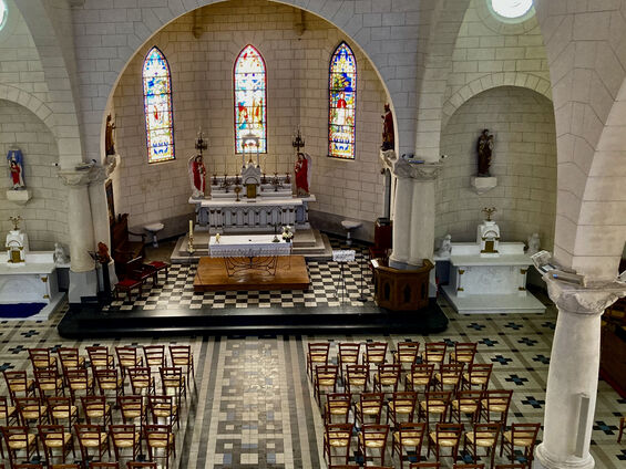 Intérieur de l'église Saint-Martin de Vis-en-Artois, vue depuis l'étage