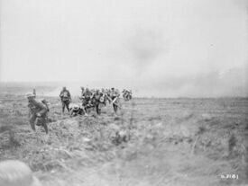 Une section d'infanterie lors de la bataille d'Arras.